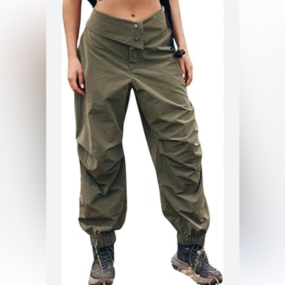 Free people FP Movement pants size M olive green NWOT